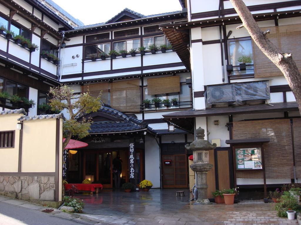 Ekinariya Ryokan Kusatsu  Eksteriør billede